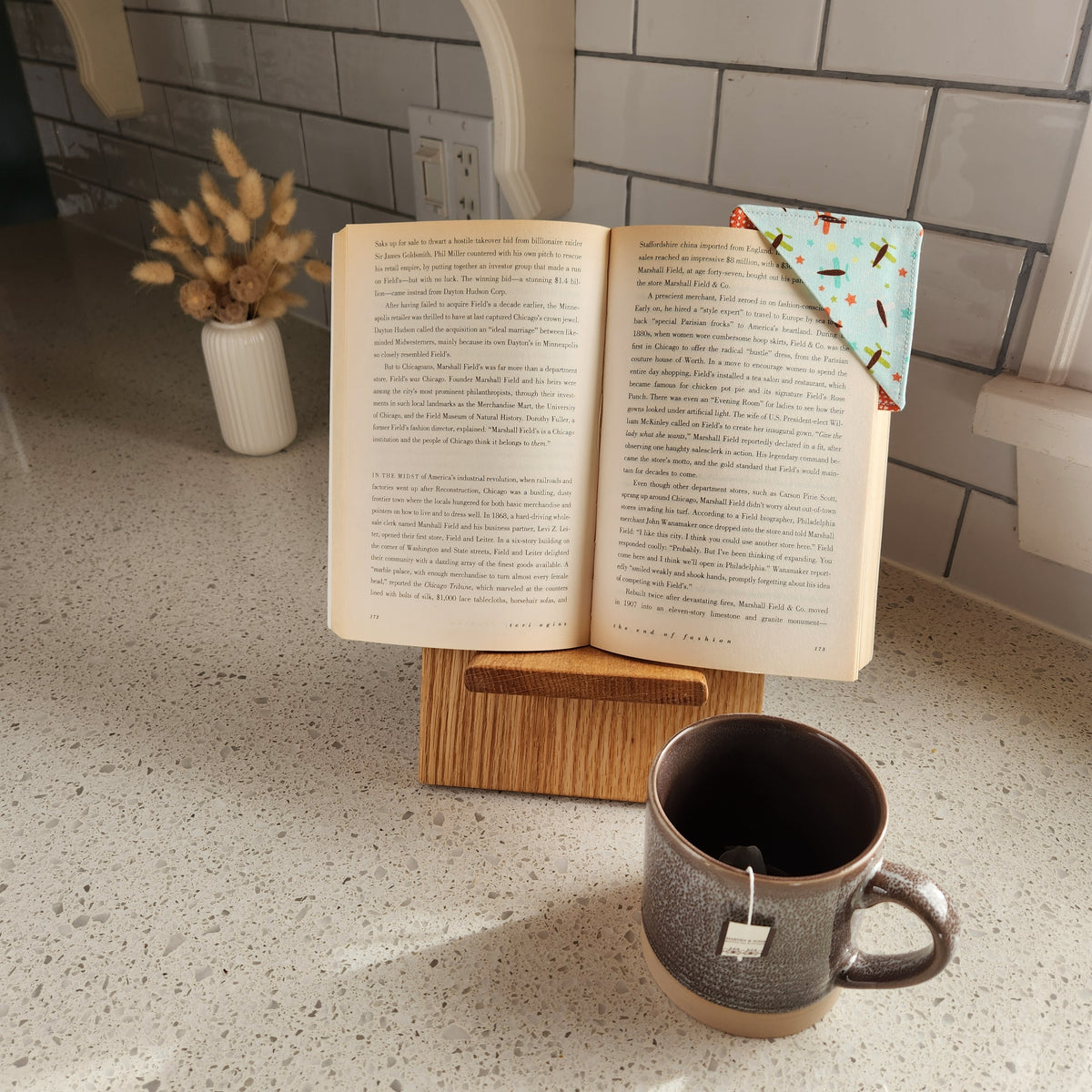 Little Airplanes Bookmark Corners