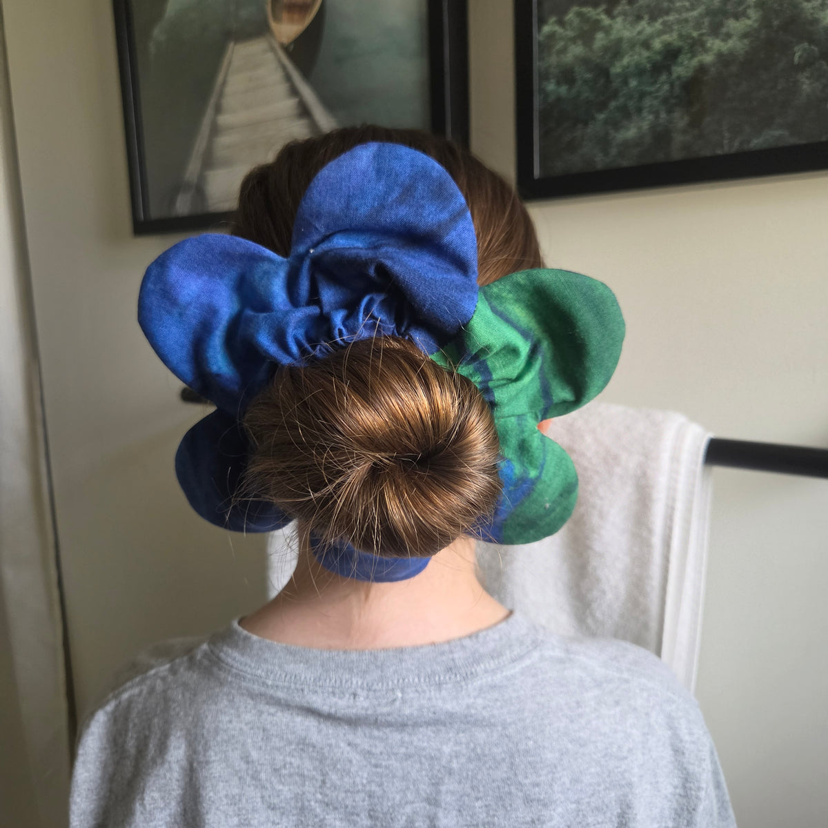 Tie-Dye Flower Scrunchie