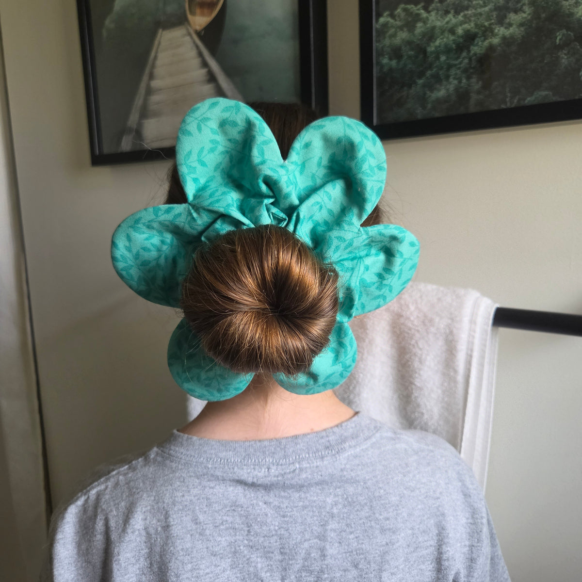 Leafy Flower Scrunchie