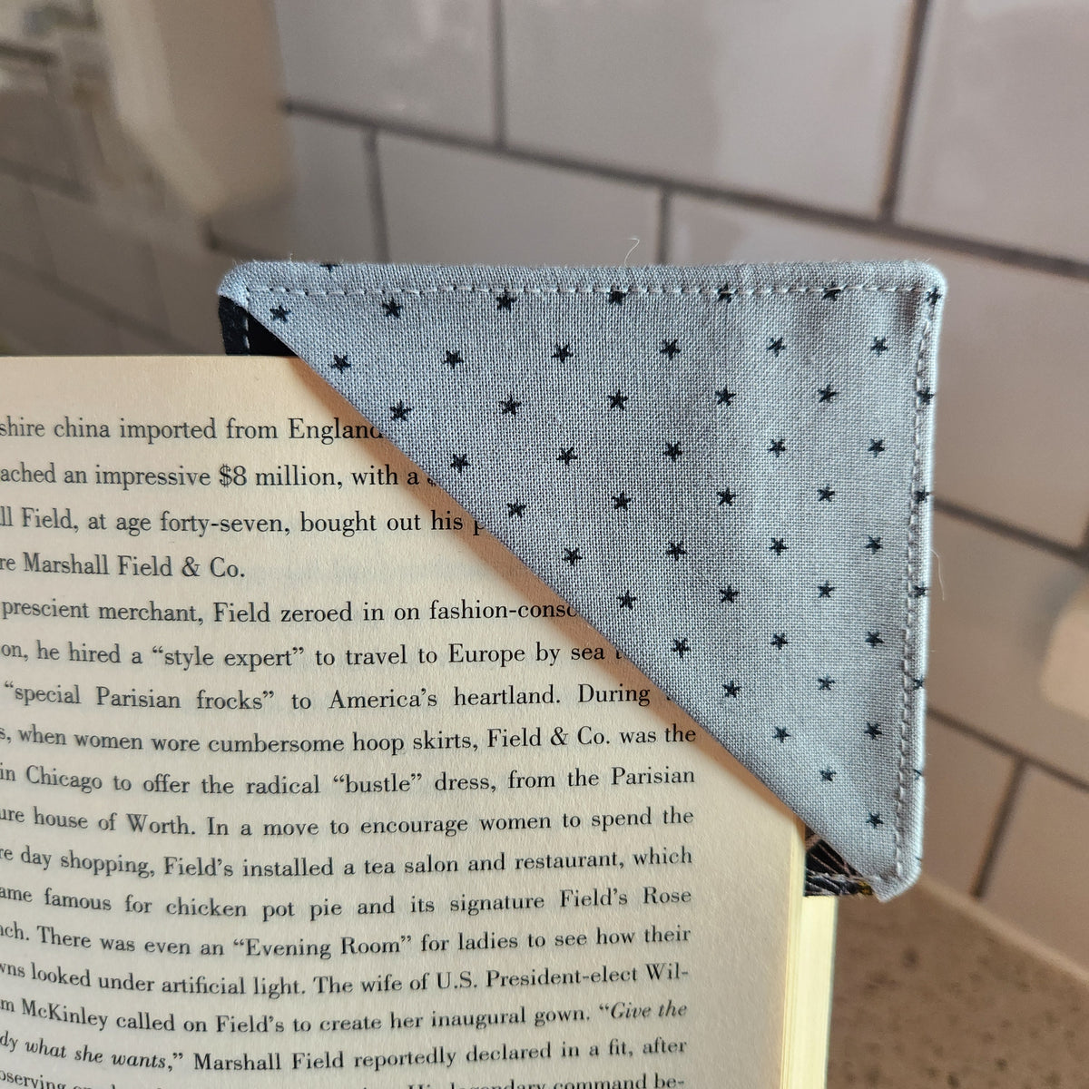 Bicycle Bookmark Corner
