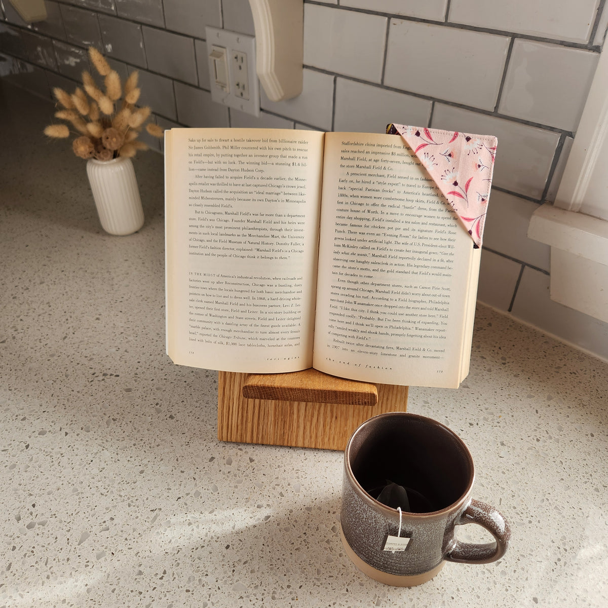 Floral Bookmark Corner