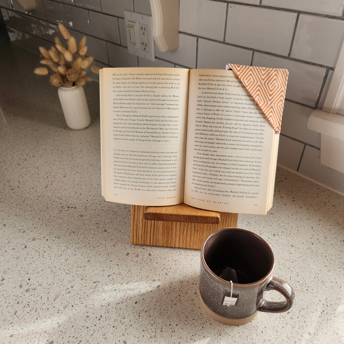 Pink Grapefruit Bookmark Corner