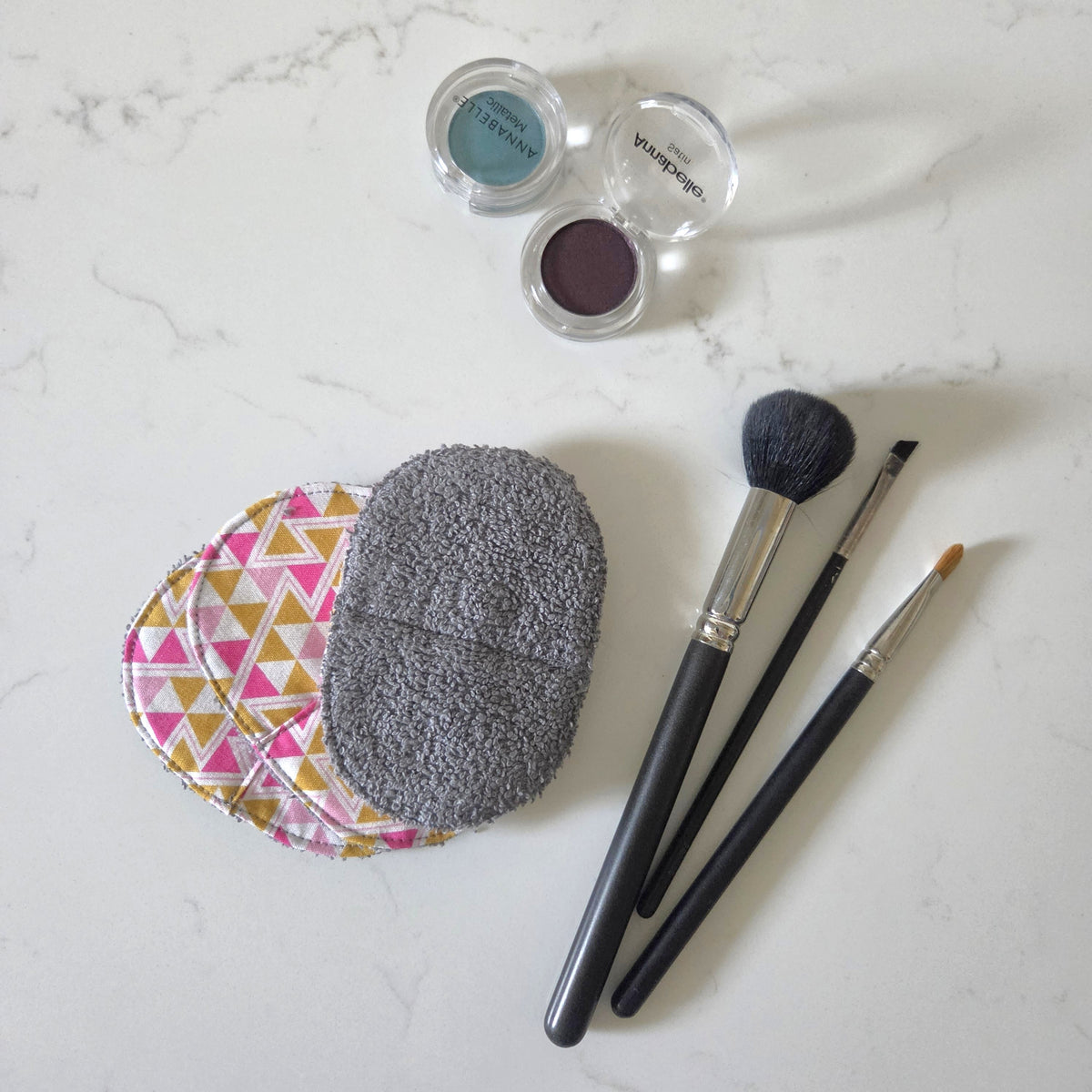 Triangles Makeup Remover Pads