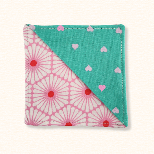 Little Hearts Bookmark Corner